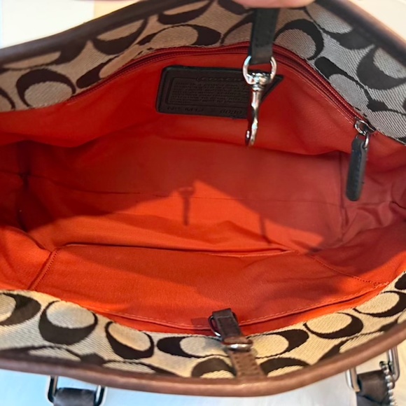 Coach Signature Tote Bag Canvas Beige Auth (EUC) - Picture 15 of 16